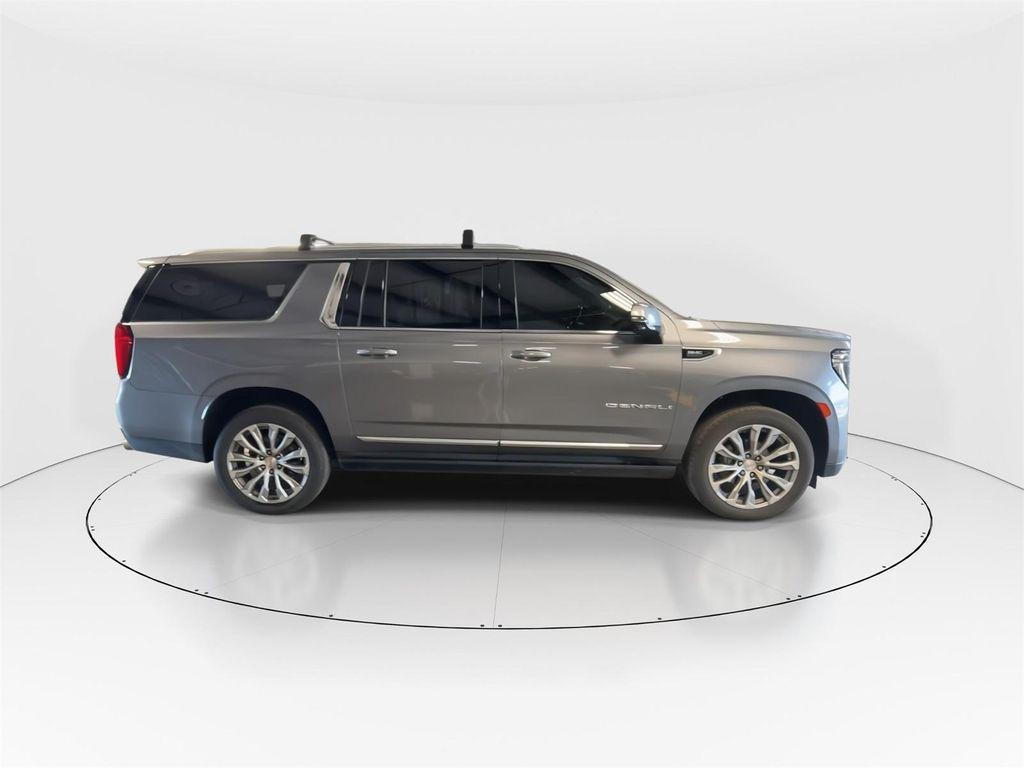 used 2021 GMC Yukon XL car, priced at $52,076