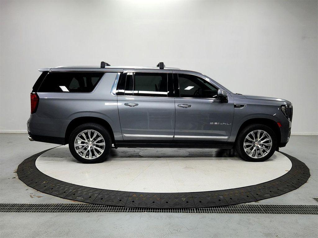 used 2021 GMC Yukon XL car, priced at $48,539