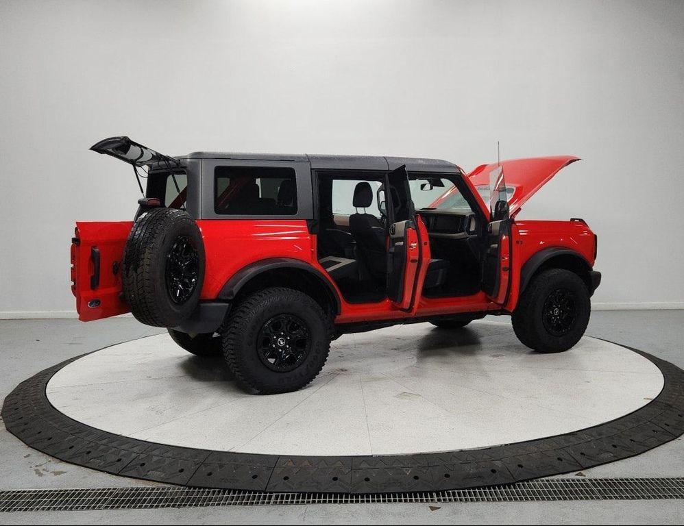 used 2022 Ford Bronco car, priced at $39,049