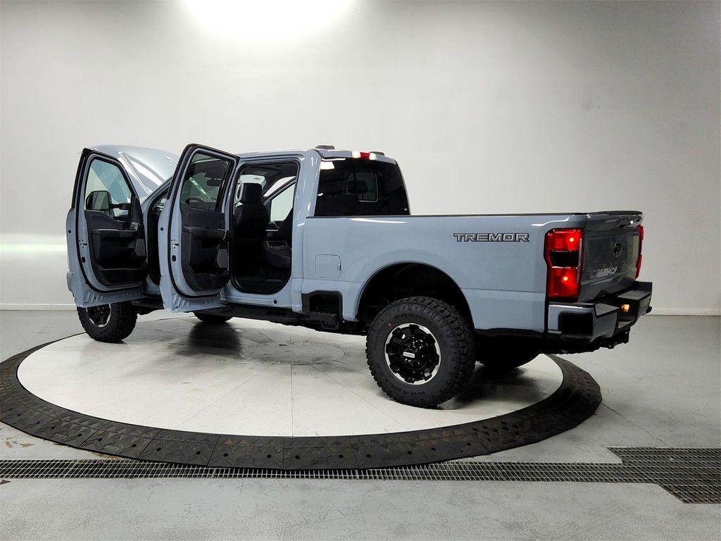 new 2025 Ford F-250 car, priced at $86,514