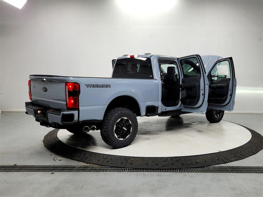 new 2025 Ford F-250 car, priced at $86,514