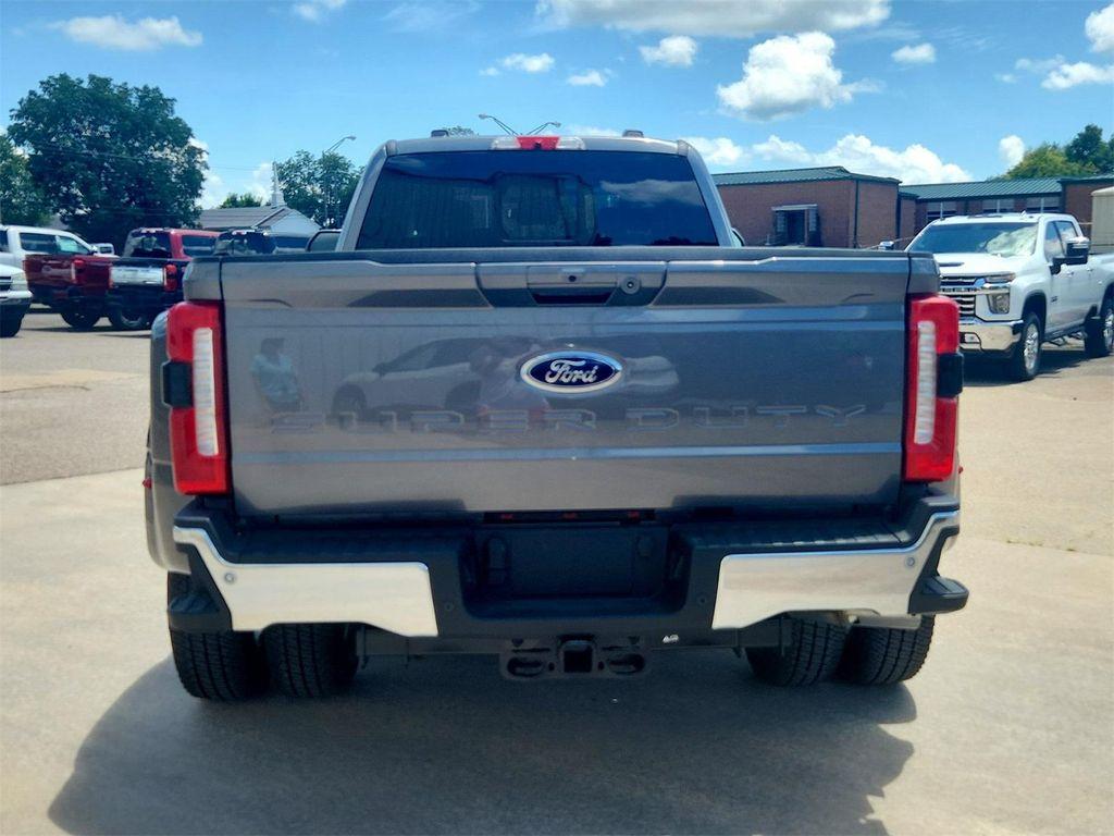 new 2025 Ford F-350 car, priced at $84,465