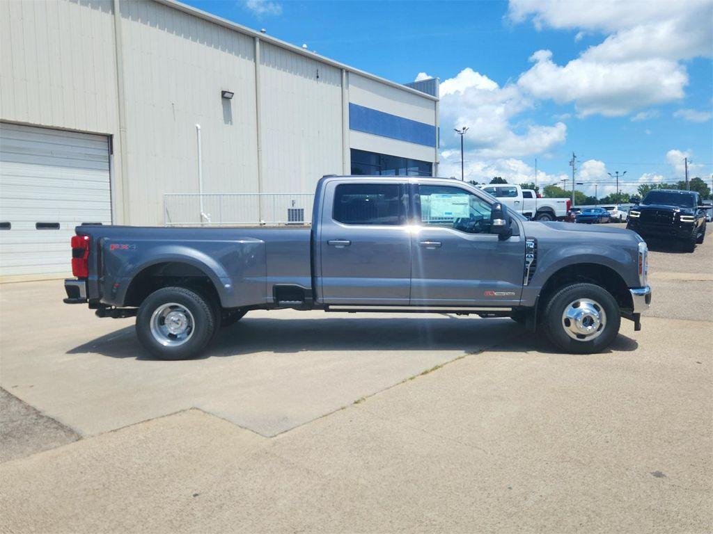 new 2025 Ford F-350 car, priced at $84,465
