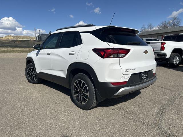 new 2025 Chevrolet TrailBlazer car, priced at $32,750