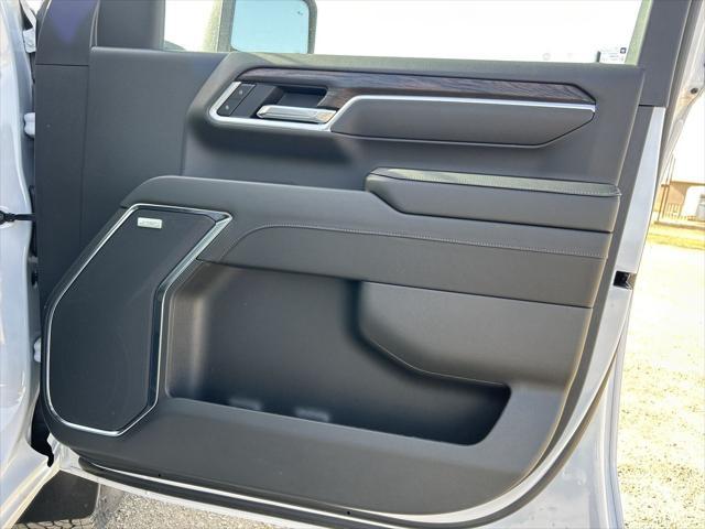 new 2025 GMC Sierra 2500 car, priced at $80,315