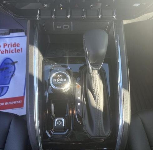 new 2025 GMC Canyon car, priced at $50,734