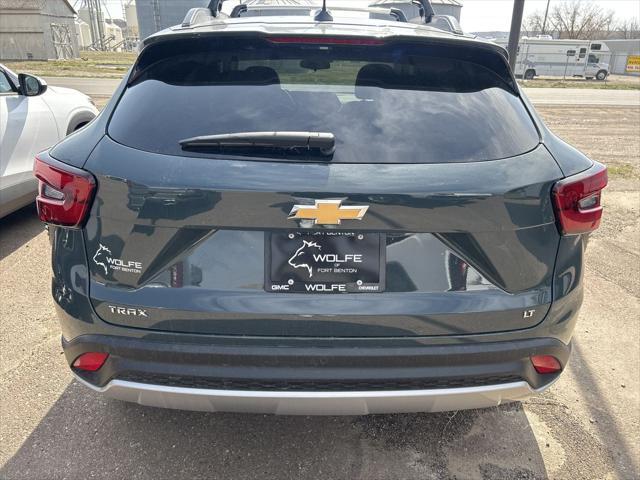 new 2025 Chevrolet Trax car, priced at $26,210
