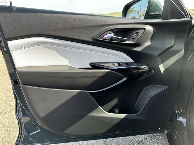 new 2025 Chevrolet Trax car, priced at $25,710