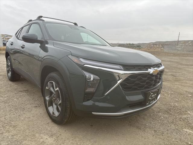 new 2025 Chevrolet Trax car, priced at $26,210