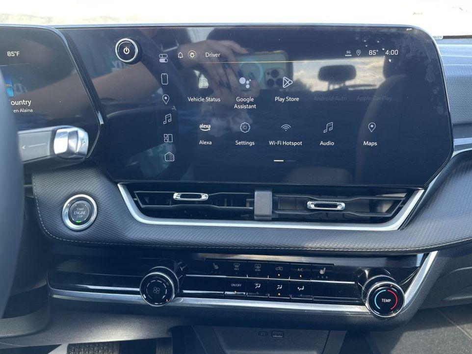 new 2025 Chevrolet Equinox car, priced at $32,830