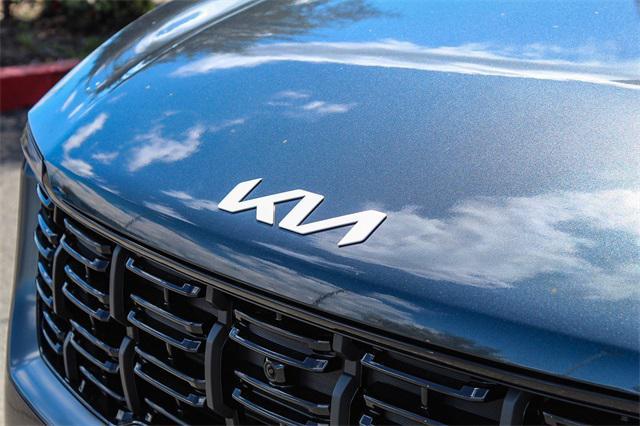 new 2024 Kia Sorento car, priced at $50,085
