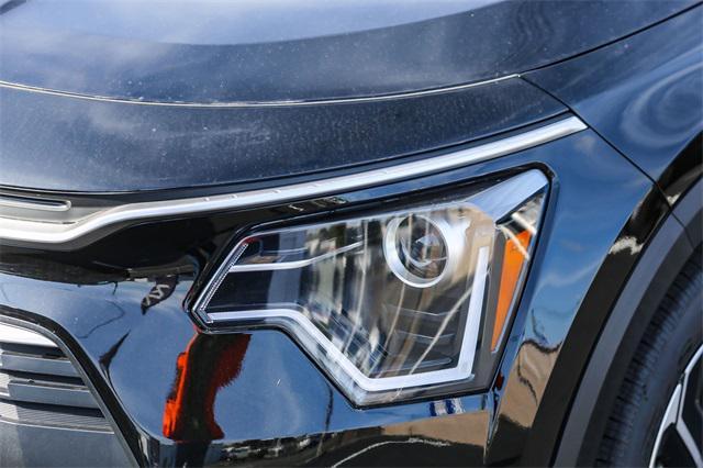 new 2024 Kia Niro Plug-In Hybrid car, priced at $36,780