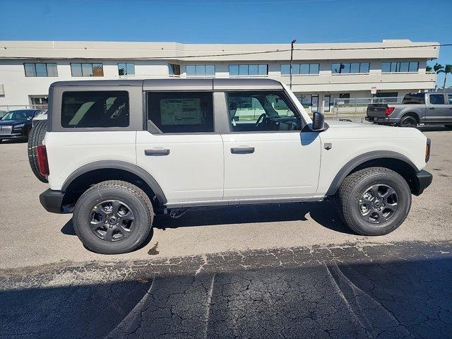 new 2024 Ford Bronco car, priced at $44,556