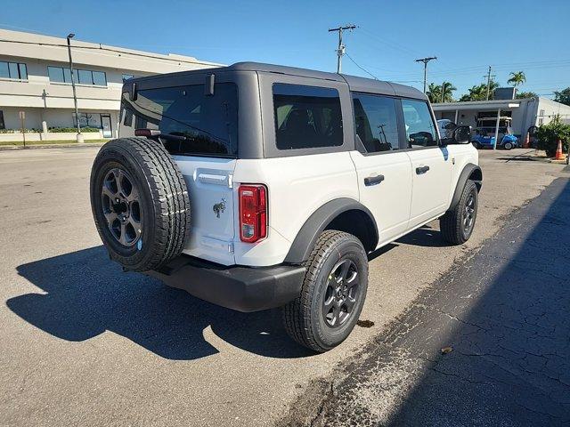 new 2024 Ford Bronco car, priced at $44,556