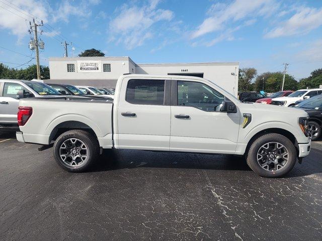 new 2024 Ford F-150 car, priced at $44,820