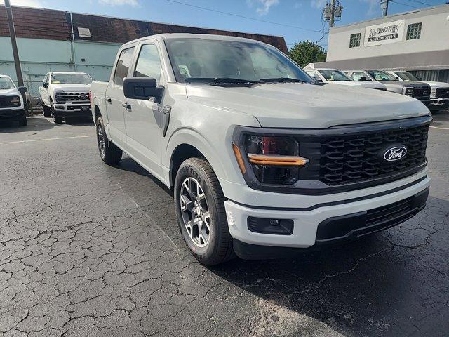 new 2024 Ford F-150 car, priced at $44,820