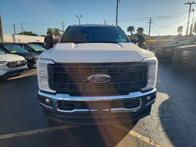 new 2024 Ford F-350 car, priced at $66,915