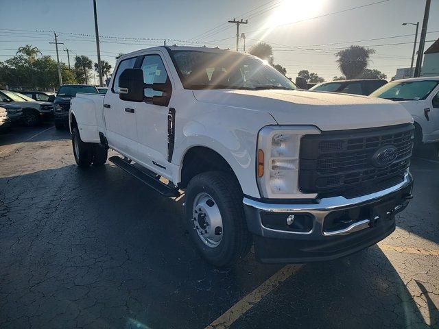 new 2024 Ford F-350 car, priced at $66,915