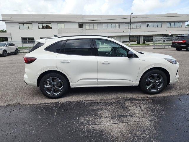 new 2024 Ford Escape car, priced at $29,581