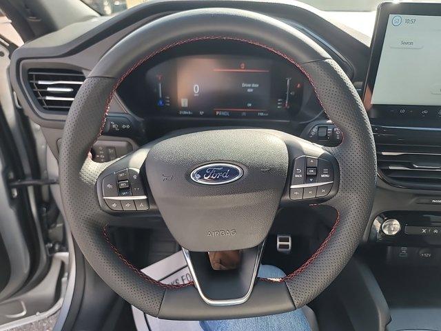 used 2023 Ford Escape car, priced at $29,466