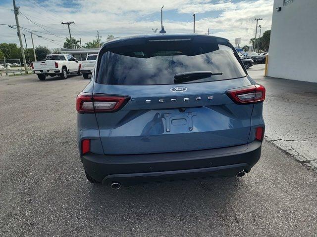 new 2025 Ford Escape car, priced at $30,720