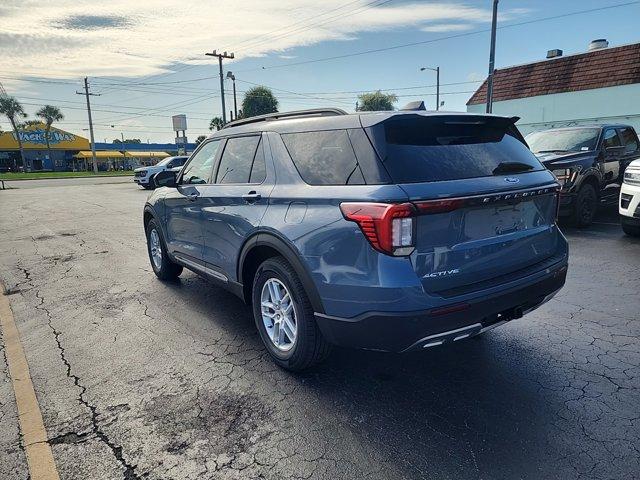 new 2025 Ford Explorer car, priced at $40,757