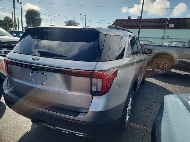 new 2025 Ford Explorer car, priced at $41,310