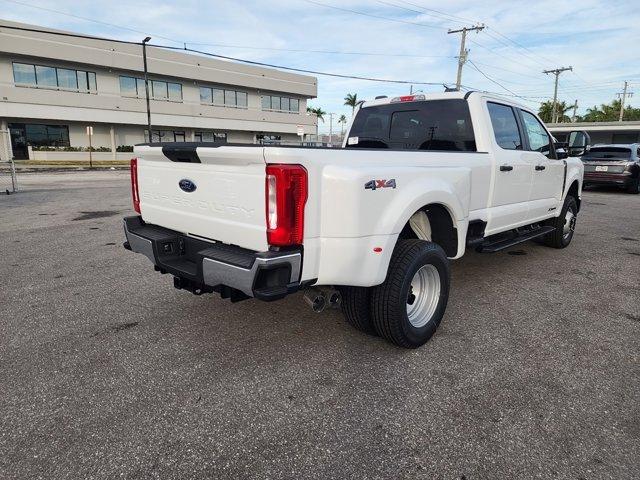 new 2024 Ford F-350 car, priced at $66,725