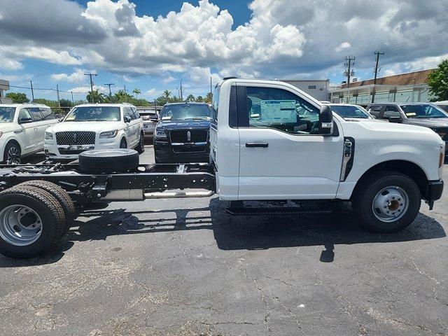 new 2024 Ford F-350 car