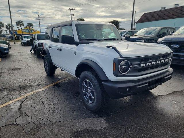 new 2024 Ford Bronco car, priced at $44,556