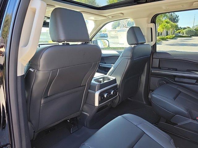 new 2024 Ford Expedition car, priced at $59,558