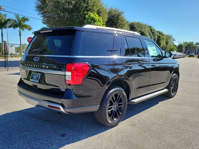 new 2024 Ford Expedition car, priced at $59,558