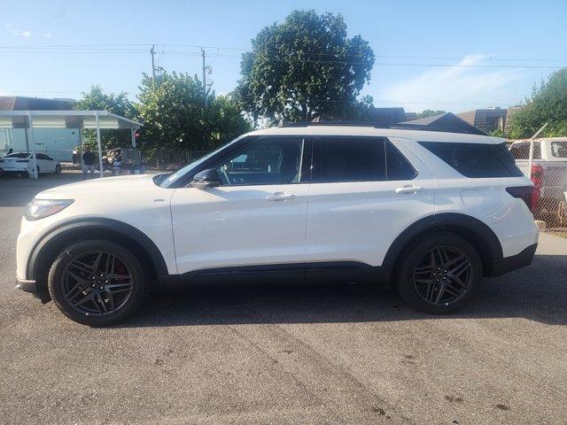 new 2025 Ford Explorer car, priced at $45,854