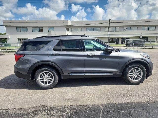 new 2025 Ford Explorer car, priced at $40,298