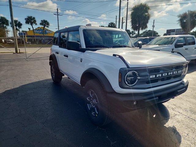 new 2024 Ford Bronco car, priced at $44,556