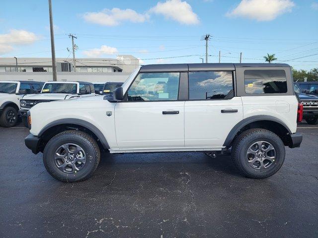 new 2024 Ford Bronco car, priced at $44,556