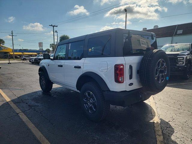 new 2024 Ford Bronco car, priced at $44,556