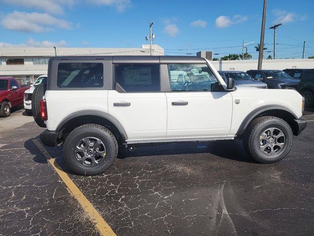 new 2024 Ford Bronco car, priced at $44,556