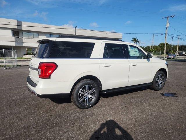 new 2024 Ford Expedition Max car, priced at $73,655