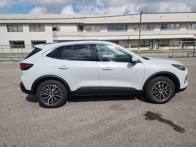 new 2025 Ford Escape car, priced at $40,648