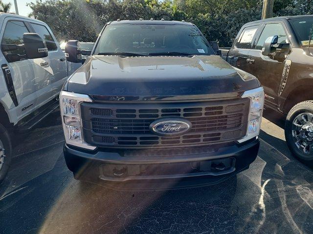 new 2024 Ford F-350 car, priced at $61,010