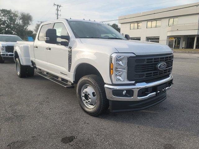 new 2024 Ford F-350 car, priced at $66,725