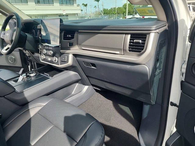 new 2024 Ford Expedition car, priced at $62,052