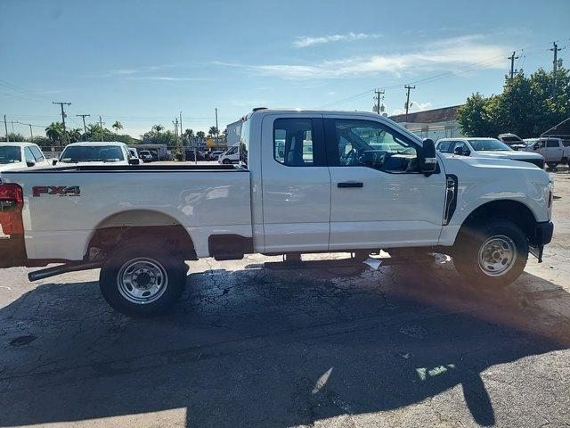 new 2024 Ford F-250 car, priced at $51,361