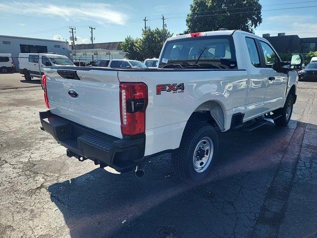 new 2024 Ford F-250 car, priced at $51,361