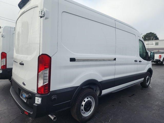 new 2024 Ford Transit-250 car