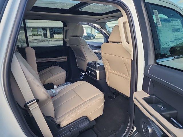 new 2024 Ford Expedition car, priced at $61,964