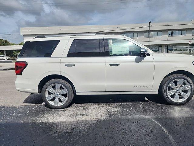 new 2024 Ford Expedition car, priced at $76,234