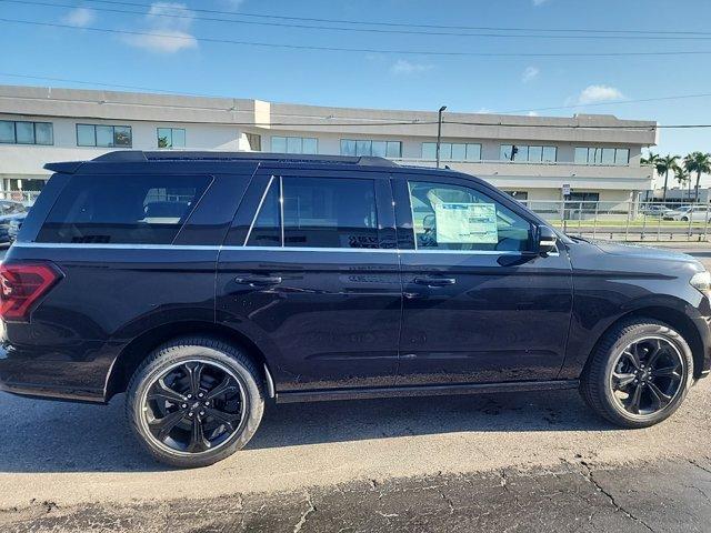 new 2024 Ford Expedition car, priced at $70,250