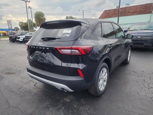 new 2025 Ford Escape car, priced at $28,350